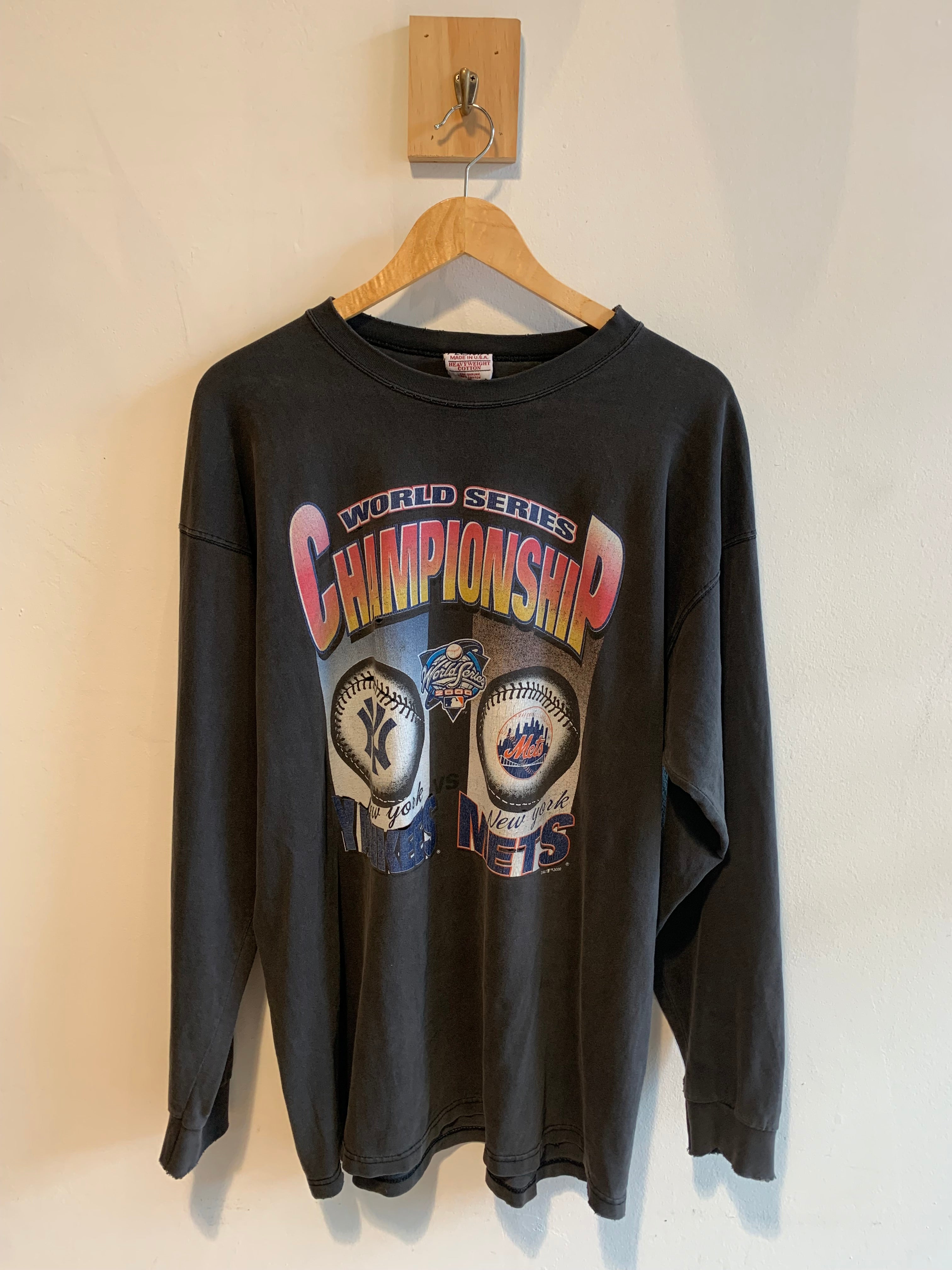 2000 World Series Championship Long Sleeve Tee – Collected