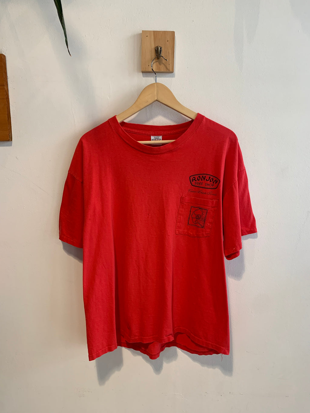 Vinatge Ron Jon Surf Shop Tee