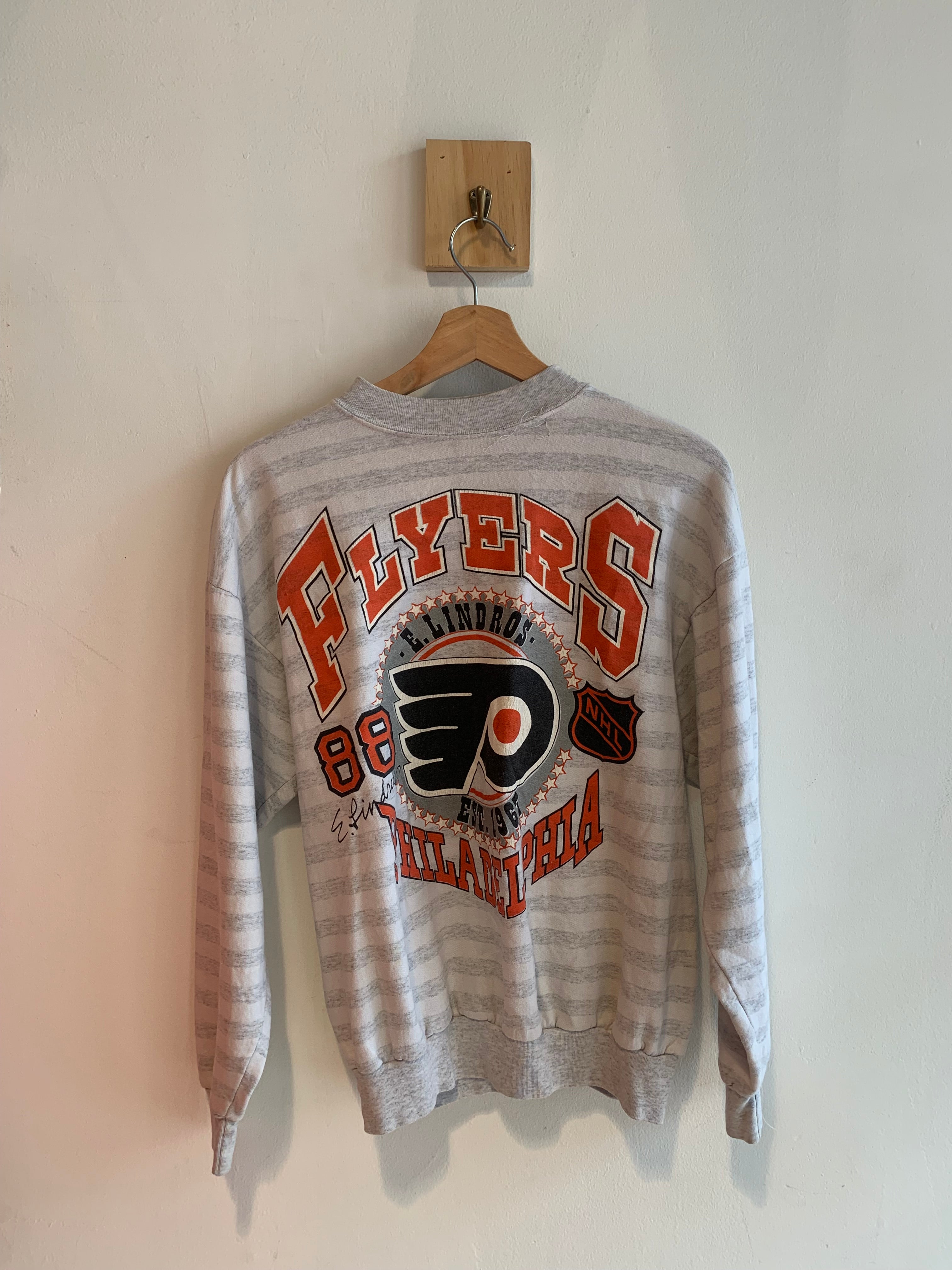 Vintage NHL Philadelphia Flyers Crewneck